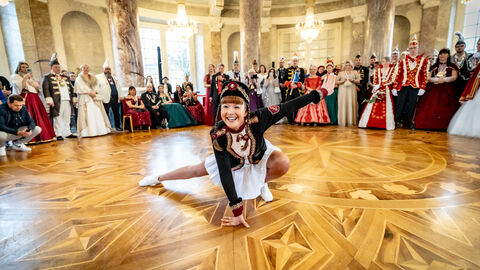 Zur Fastnacht gehört auch Gardetanz.